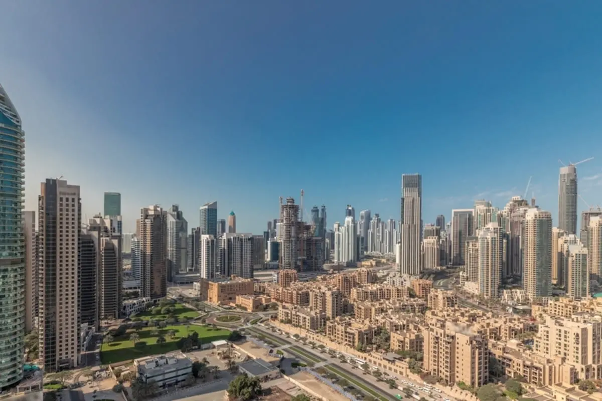 Dubai Real Estate Hits Record $152.3 Billion in 2025 Sales | Market Analysis