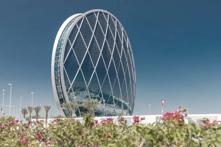 IHC Confirms Long-Term Investment in Aldar Properties, Rejects Sale Speculation
